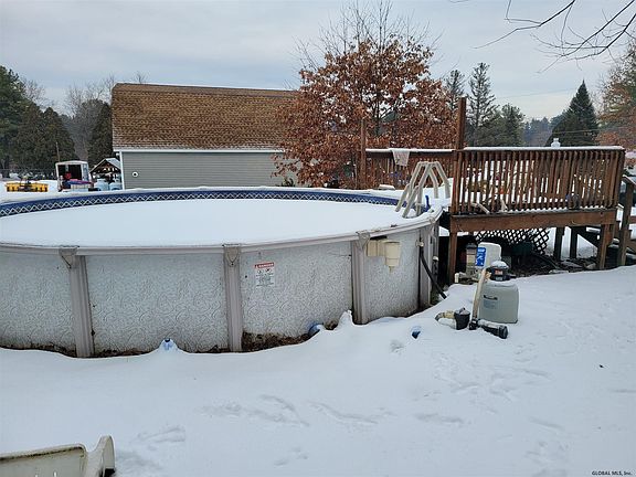 3rd image of 15 Leo St