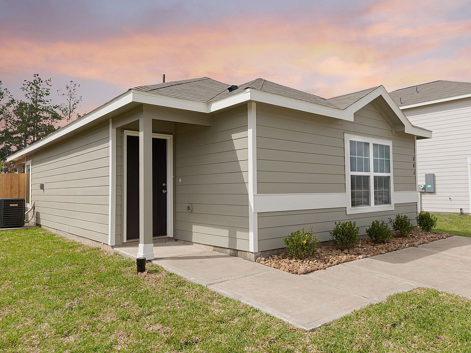 1st image of 301 Gray Wolf Dr