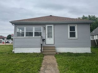 1107 Madison Ave, Wood River, IL 62095