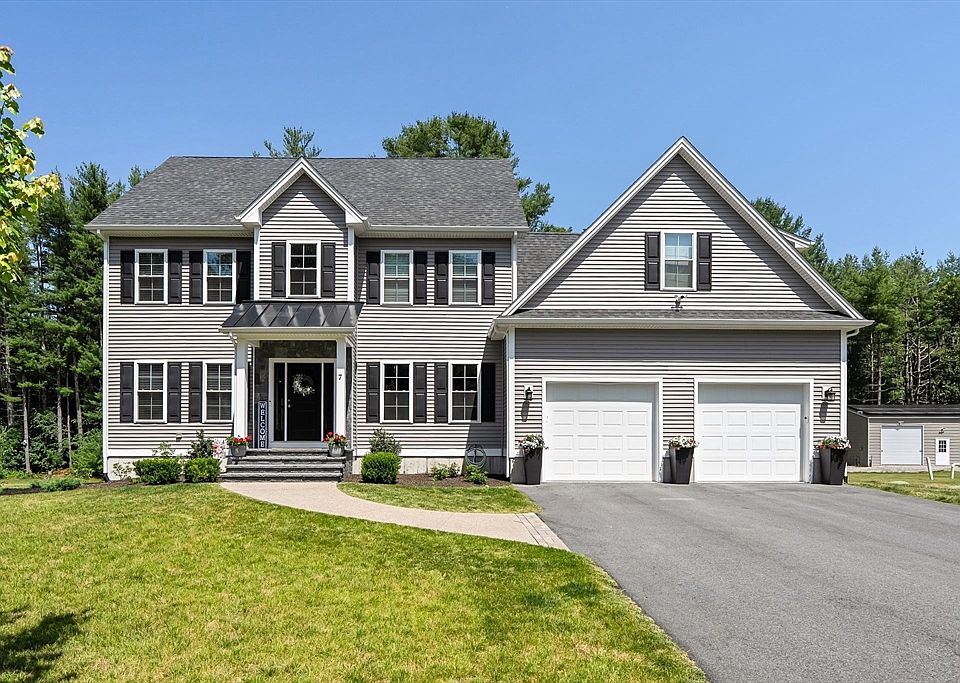1st image of 7 Maris Ln