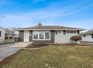 2216 Fenton St, Columbus, OH 43224