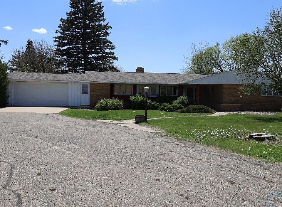 1st image of 302 S 12th Ave