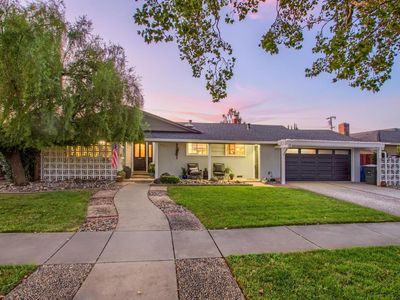727 W 6th St, Gilroy, CA, 95020