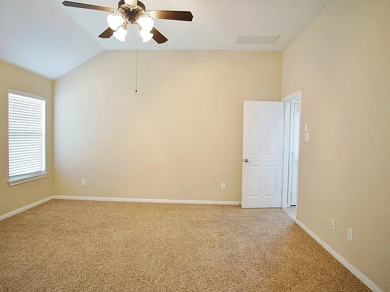 26834 Henson Falls Dr — Photo 9