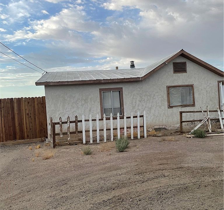 1st image of 48226 Morgan Ln