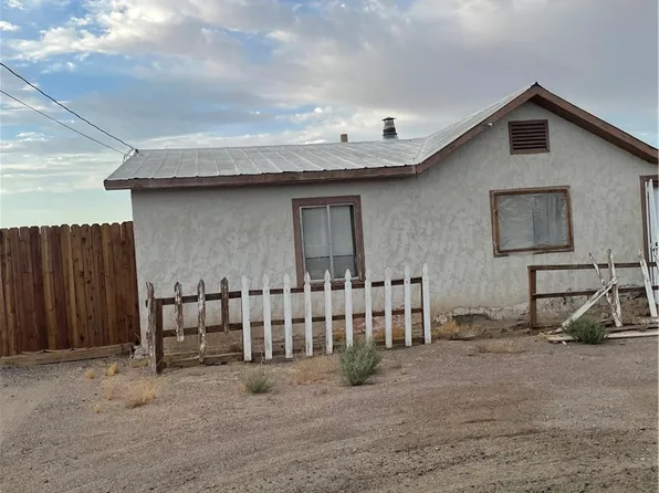 48226 Morgan Ln, Newberry Springs, CA 92365