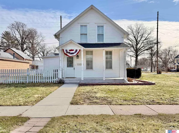 410 N 3rd St, Seward, NE 68434