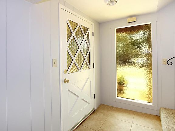 4th image of 414 Seacliff Dr