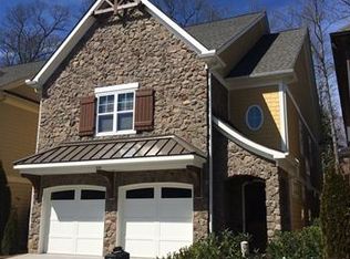 304 Charndon Village Ct, Charlotte, NC 28211
