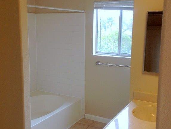 5th image of 157 Audrey Pl