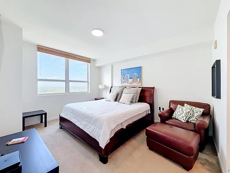 610 W Las Olas Blvd #1819N — Photo 45
