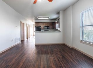 621 Bernard St APT 12, Denton, TX 76201