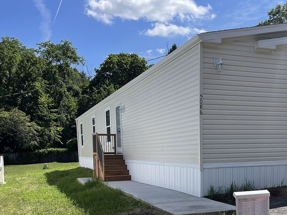Exterior Image-1-Redman 36A Arbor Estates