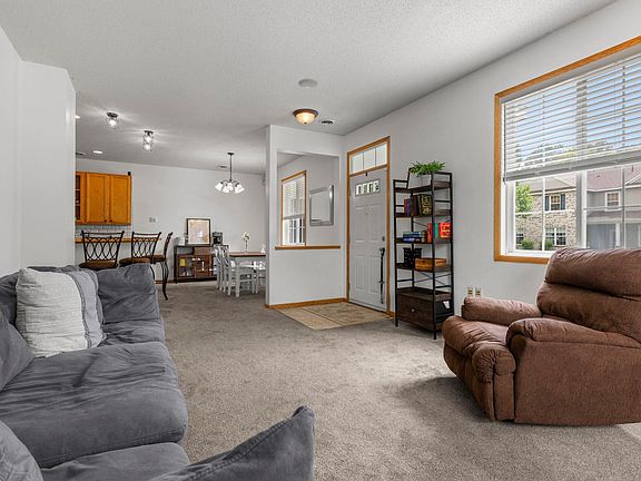4th image of 17157 Polk Dr NW