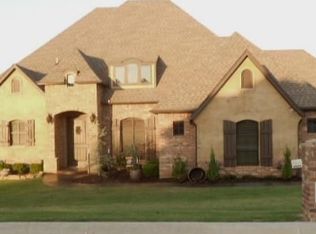 2592 Forest Glen Dr, Choctaw, OK 73020