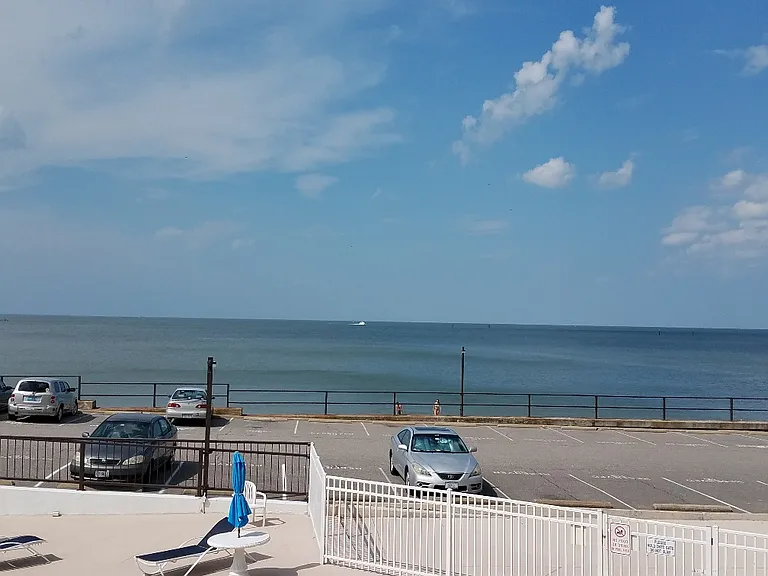 3558 Shore Dr #108 — Photo 9
