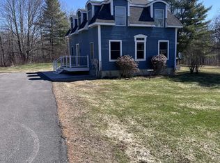79 S Pleasant Street, Bowdoinham, ME 04008