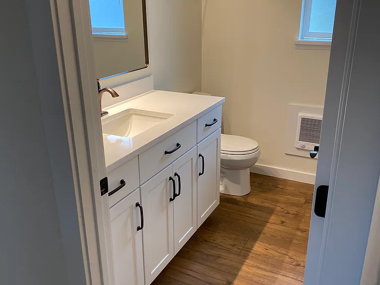 Main Bathroom