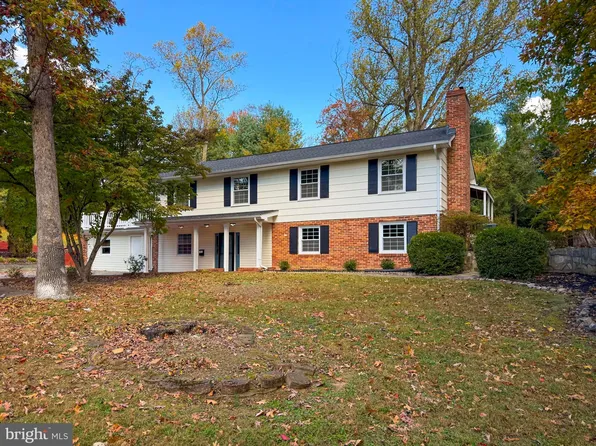 6661 Mohawk Ct, Columbia, MD 21046