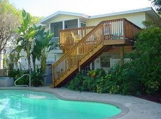 8001 Buccaneer Dr, Fort Myers Beach, FL 33931