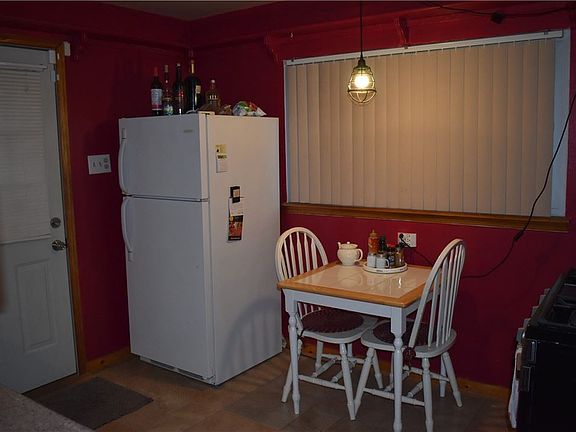 4th image of 3207 Cypress St
