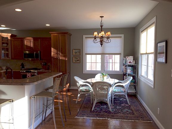 5th image of 203 Creekview Ct