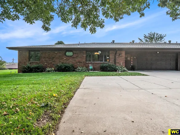 1085 S 13th Ave APT 401, Blair, NE 68008