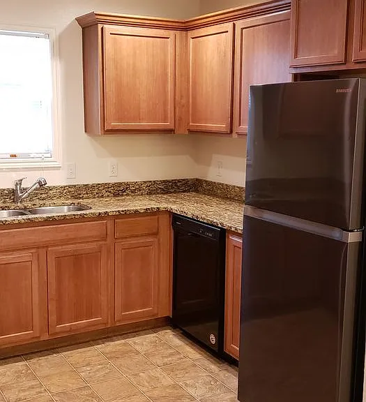 31 Fuller Cir — Photo 8