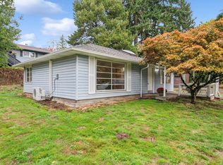 15051 SE River Rd, Milwaukie, OR 97267