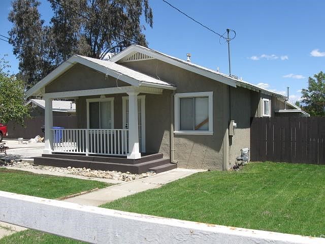 1st image of 9659 Larch Ave