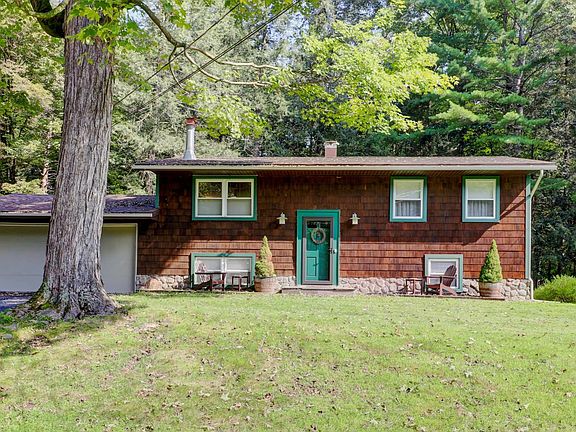 Street View of Marko Grove Mid-Century Modern Raised Ranch House