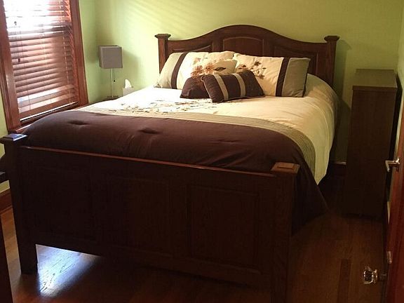 5th image of 3303 N Avers Ave