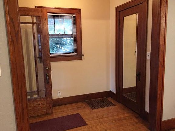 4th image of 2209 W Barker Ave APT 1