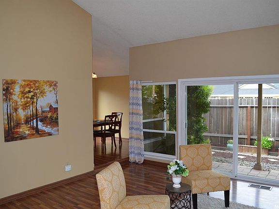 4th image of 7729 Guenivere Way