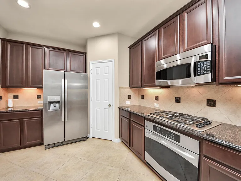 24122 Haywards Crossing Ln — Photo 24