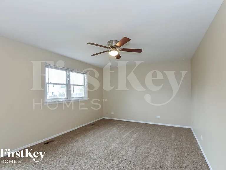 990 Chelsea Ln — Photo 14