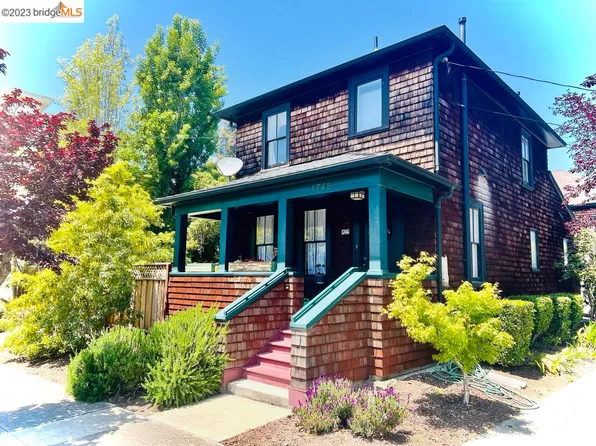 1745 Francisco St #1, Berkeley, CA 94703