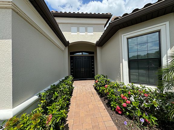 FRONT DOOR_10102024