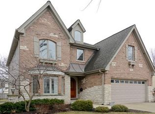 707 S Parkside Ave, Elmhurst, IL