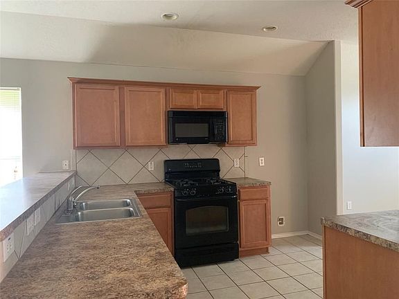 4th image of 12819 Gable Wind Mill Ln #12819