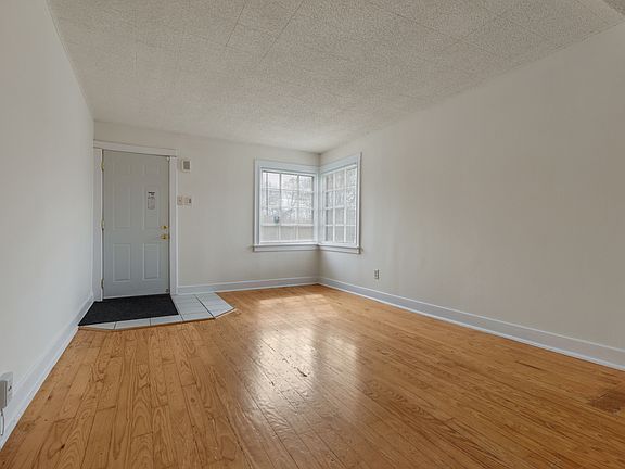 5th image of 9814 S Eggleston Ave