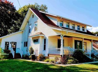 352 S Main St, Pearl City, IL 61062