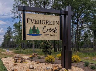 4 Evergreen Dr, Cochran, GA 31014