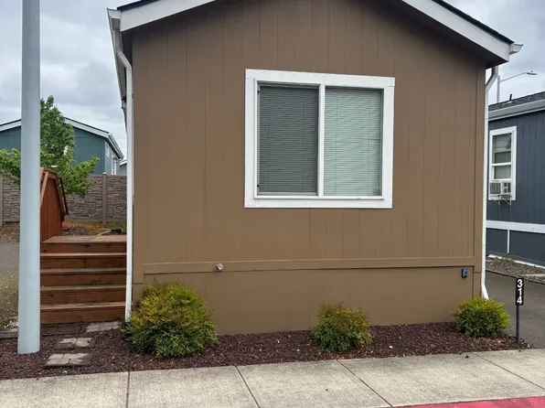 3839 Pacific Ave #314, Forest Grove, OR 97116