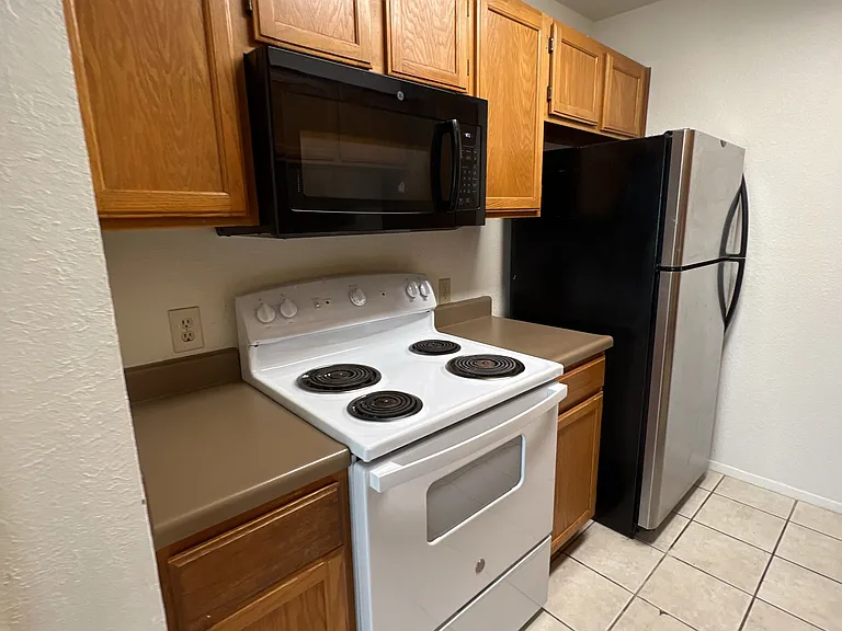3115 Helms St #111 — Photo 1