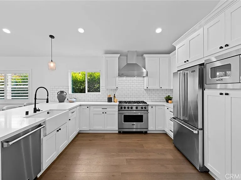 827 N Lamer St — Photo 7