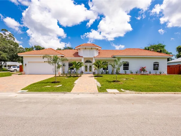 2206 Avilla Ave, Vero Beach, FL 32960