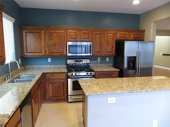 5th image of 10612 Verona Wood St