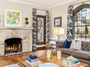 4716 N Wilshire Rd, Whitefish Bay, WI 53211