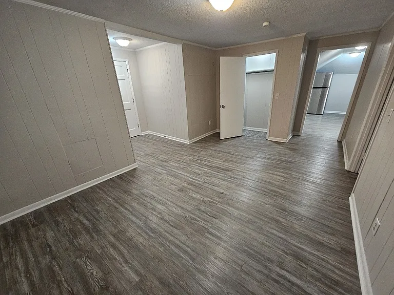 18 E Olliff St #4 — Photo 4